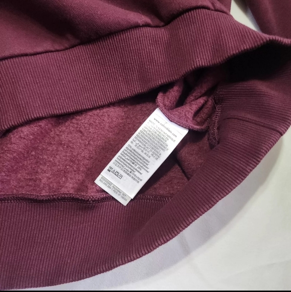 CK Calvin Klein Pullover Fleece Mens Large Plum Purple Silver Logo Sleeve EUC - Picture 6 of 7